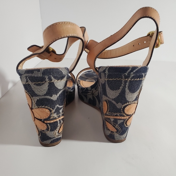 COACH Kori Denim Fleshtone Flower Patchwork Wedge - Picture 9 of 11